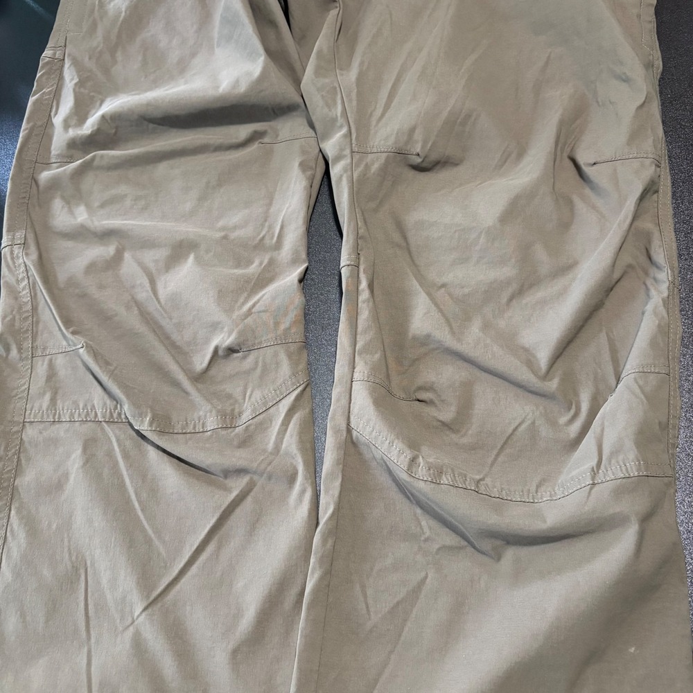 KÜHL Renegade pants Buckskin khaki straight leg 42x34 camping water resistant - Picture 5 of 10